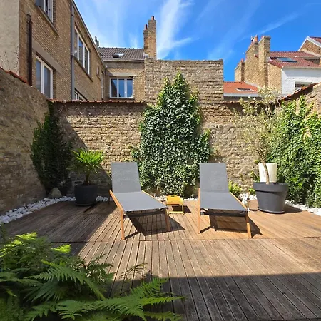 Louce - Et Terrasse Ensoleillee - De Les Bains A 1 Min *